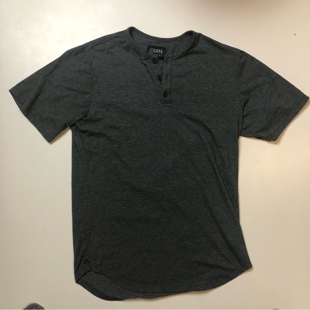 Cuts Elongated Womens Gray T-shirt XL